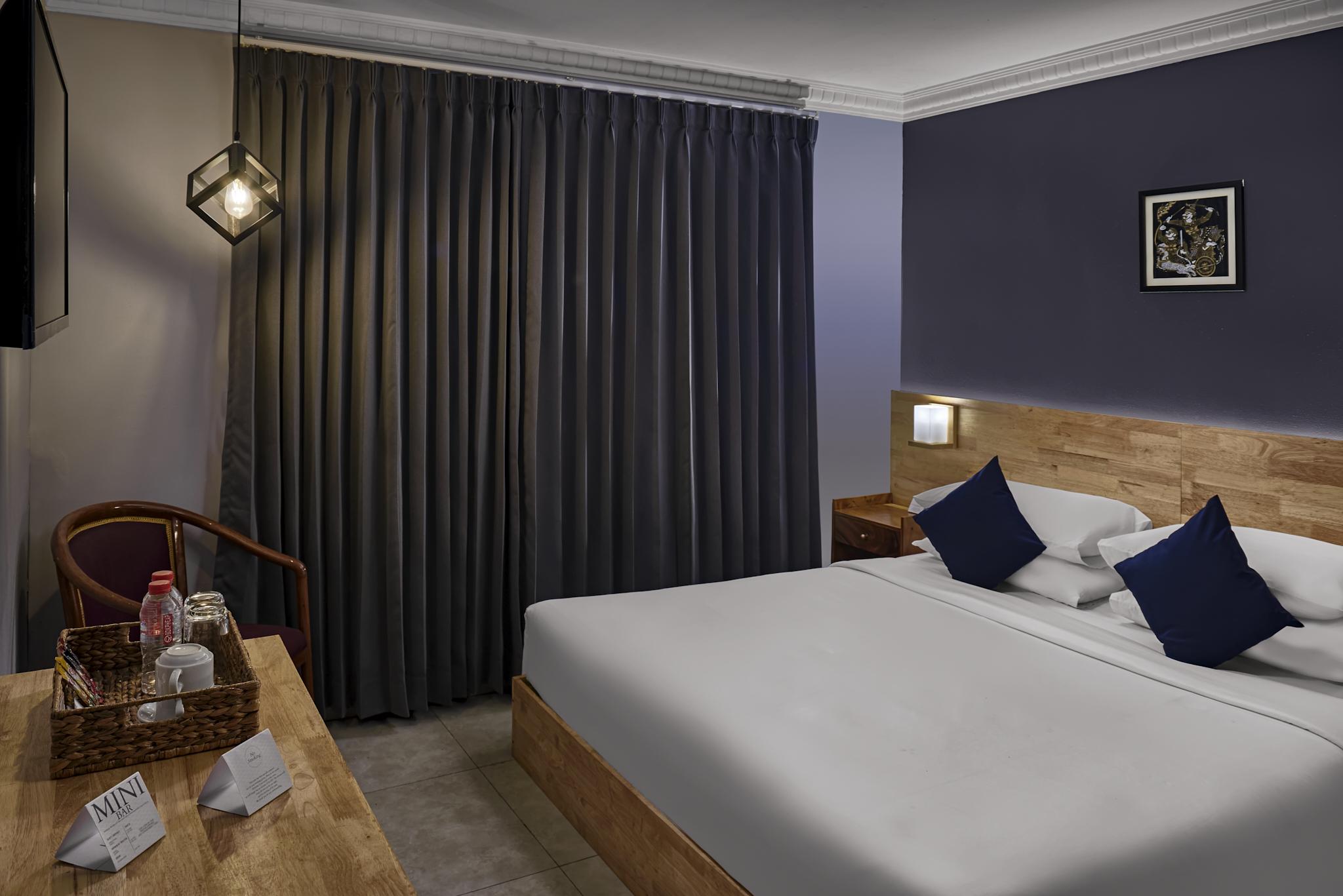 Pacific Hotel Phnom Penh Esterno foto